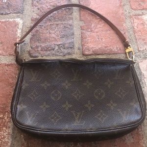 Louis Vuitton Pochette circa 2000